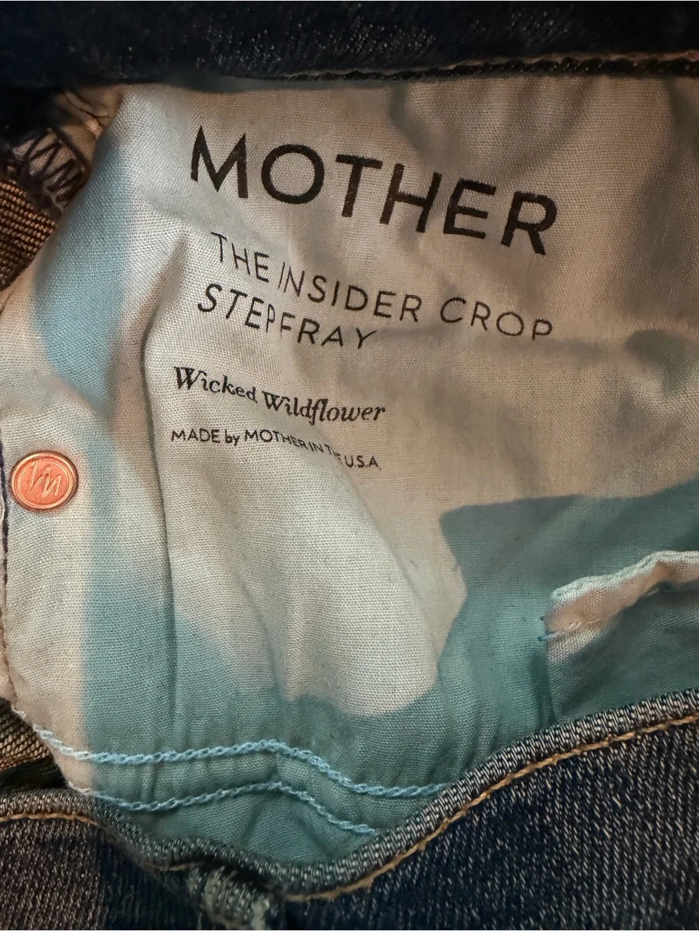 MOTHER insider crop